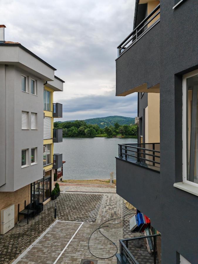 Imperial Lägenhet Veliko Gradište Exteriör bild