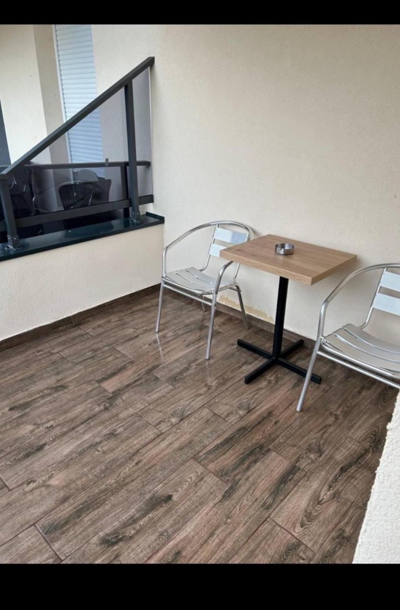 Imperial Lägenhet Veliko Gradište Exteriör bild